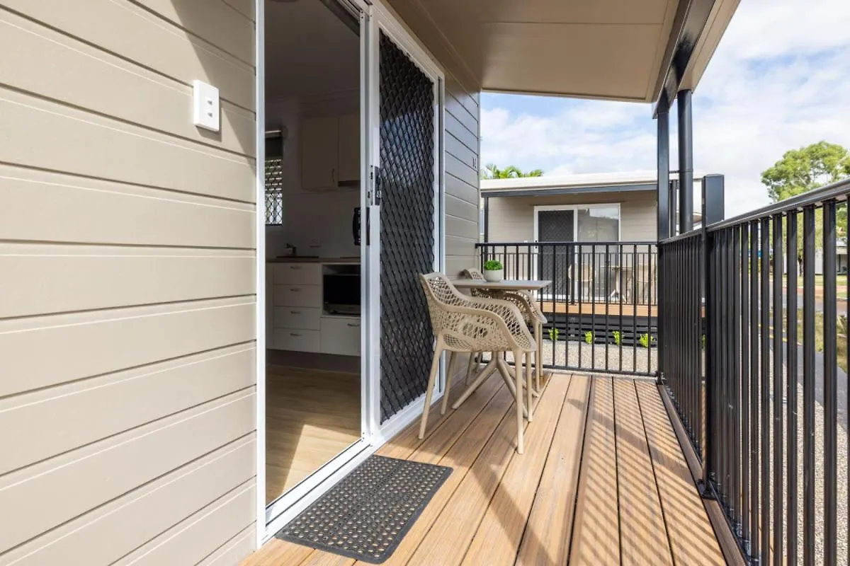 Hotel Coral Coast Tourist Park Townsville